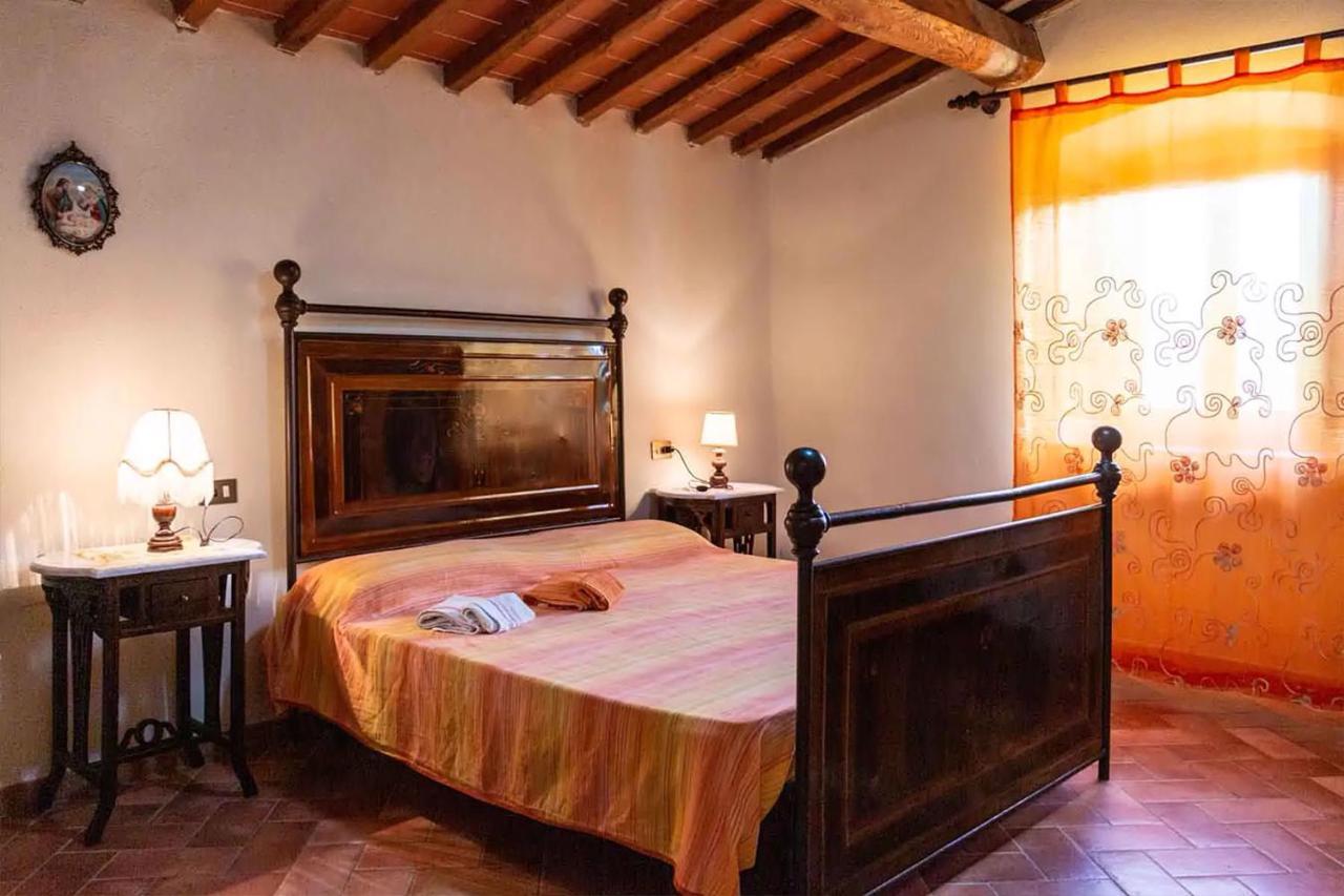 Agriturismo Con Piscina In Toscana, Tribbiano 阿雷佐 外观 照片